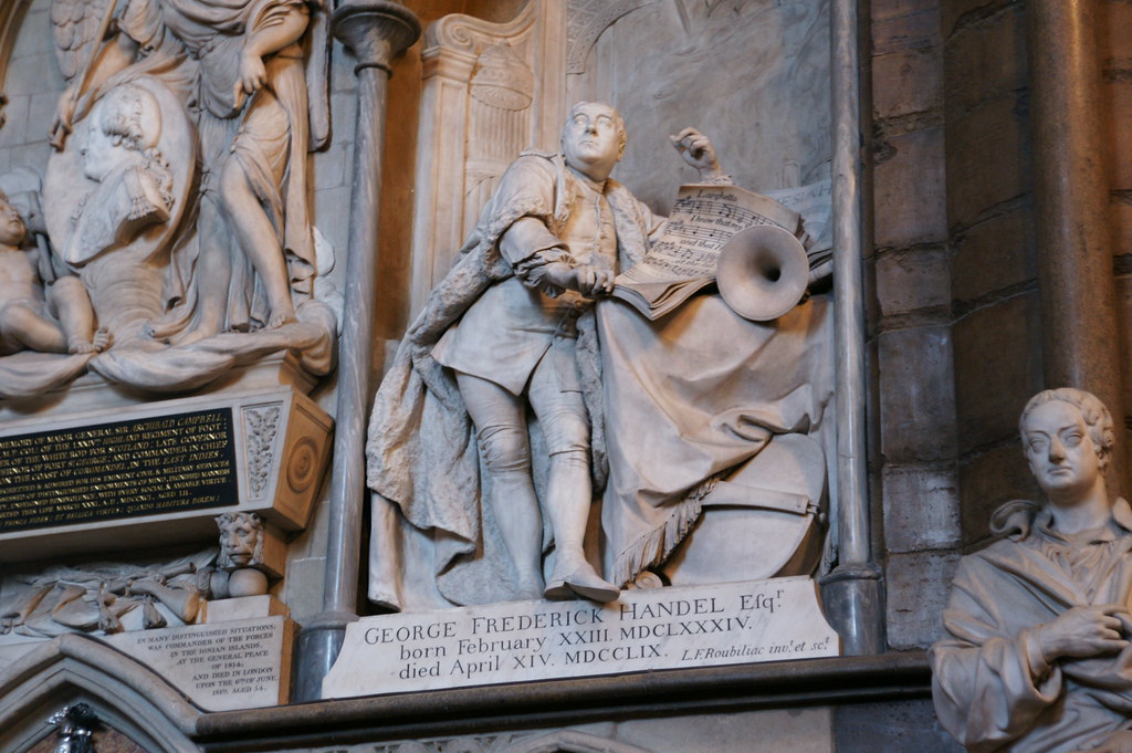 Памятник Генделю